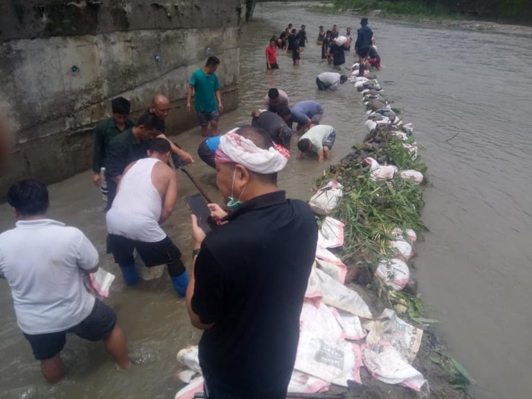छिमेकी देशहरुसँग भारतको तनाव बढ्दो, भुटानले पानी बन्द गर्यो