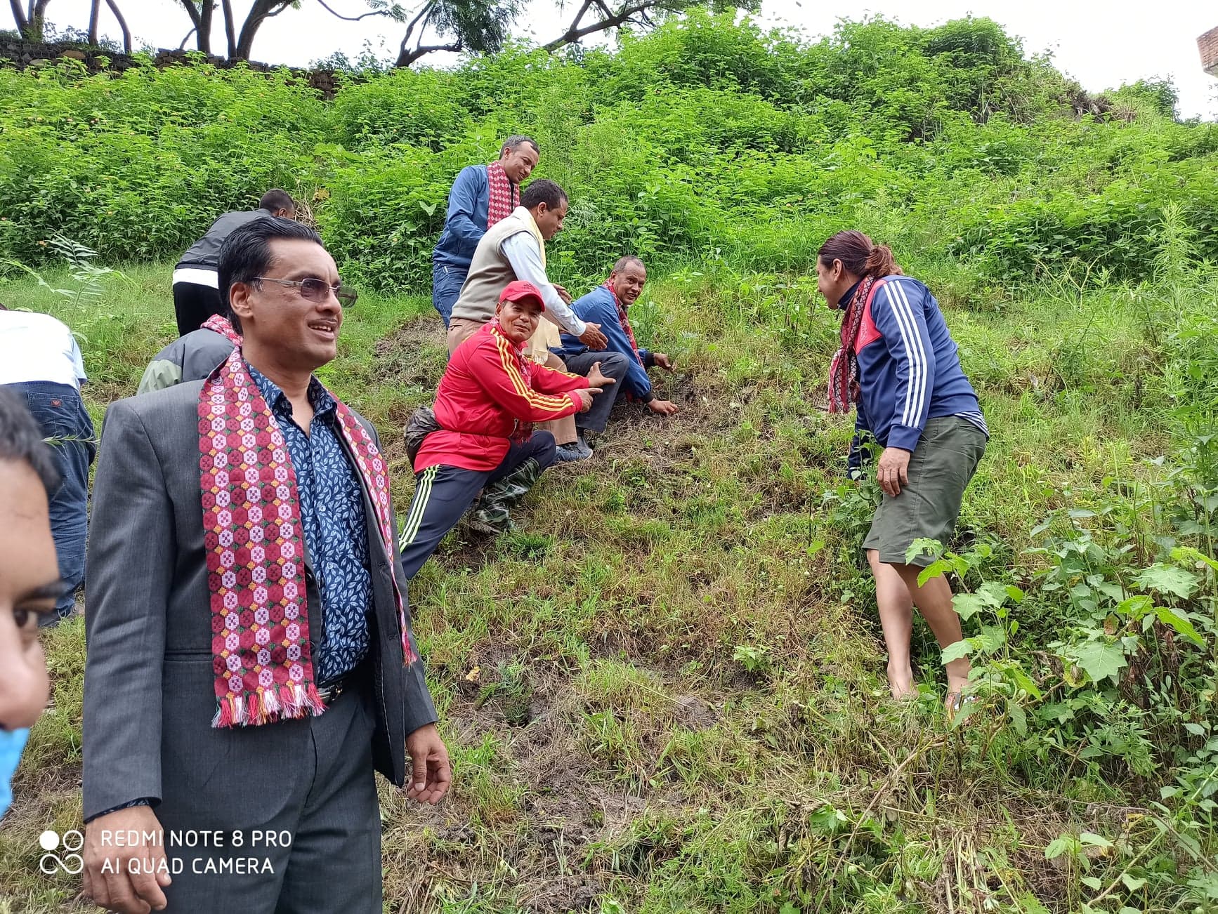 चन्द्रागिरीमा वृक्षारोपण