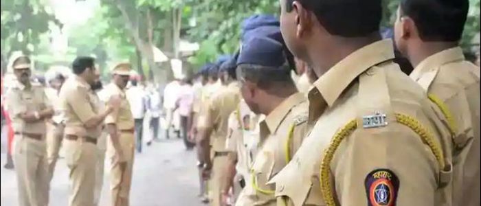 भारतको कानपुरमा ८ प्रहरी मारिए