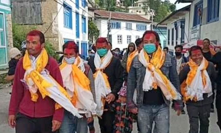 प्रहरीमाथि हातपात गर्ने राजनीतिक दबाबमा  छुटे