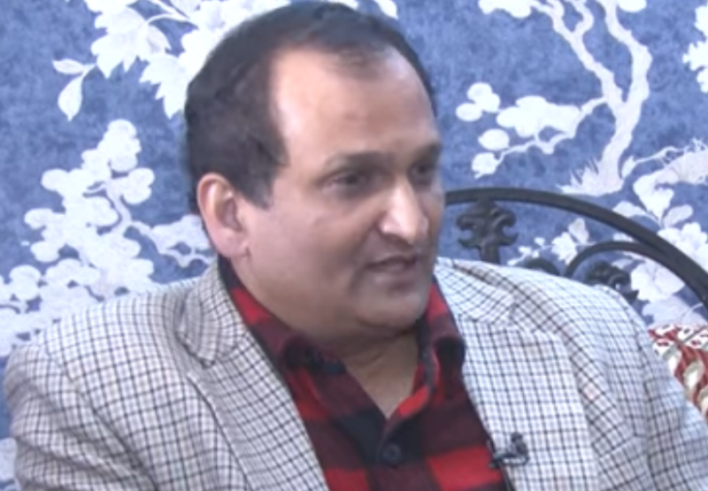 विजयप्रकाशले अख्तियारलाई भने ‘भागेको छैन, रेकर्डिङ डिभाइस लिएर फर्किन्छु’