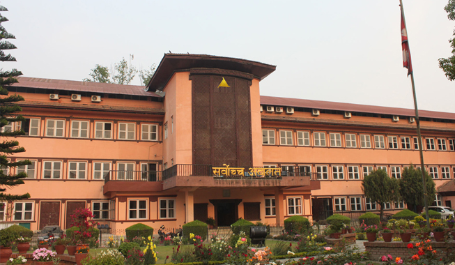 न्यायाधीश र कर्मचारीमा काेराेना: सर्वाेच्च अदालत सिल