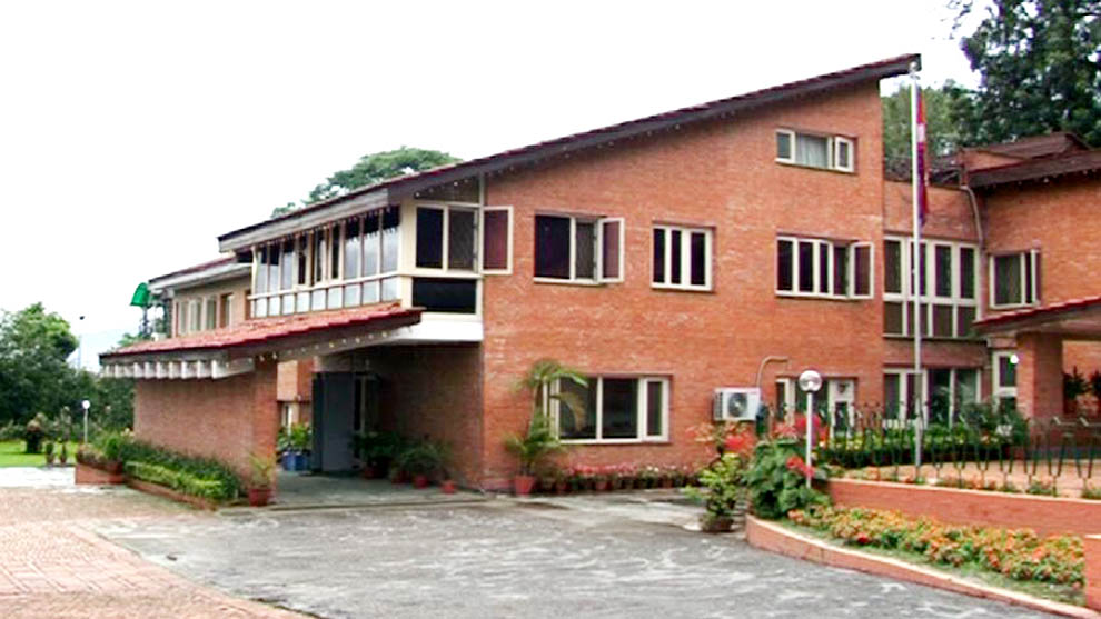 बालुवाटारमा कोरोना : प्रधानमन्त्रीको भेटघाट बन्द