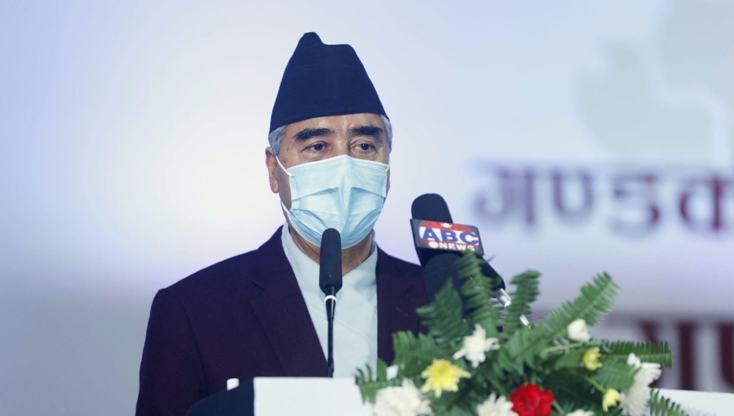 व्यापार घाटा कम गर्न सरकारको प्राथमिकता रहेको प्रधानमन्त्रीको भनाई