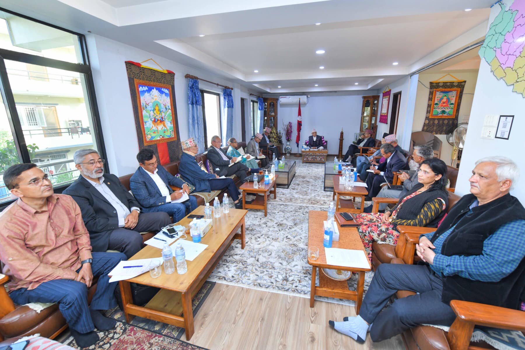 आज बेलुका ओली निवास बालकोटमा एमाले केन्द्रीय सचिवालय बैठक बस्दै