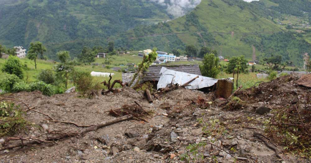 म्याग्दीमा पहिरोले घर बगाउँदा २ को मृत्यु, ३ जना बेपत्ता