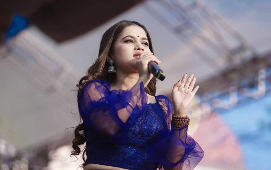 एलिनाको ‘लडाइँ’ अझै जारी