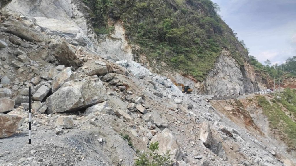 कालीगण्डकी करिडोर, रिडी–वामीटक्सार सडक र कर्णाली राजमार्ग अवरुद्ध
