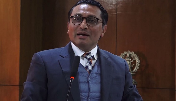 शेयर बजारप्रति सरकार उदार, ‘सुनौला दिन आउँदैछन्’ : अर्थमन्त्री वाग्ले