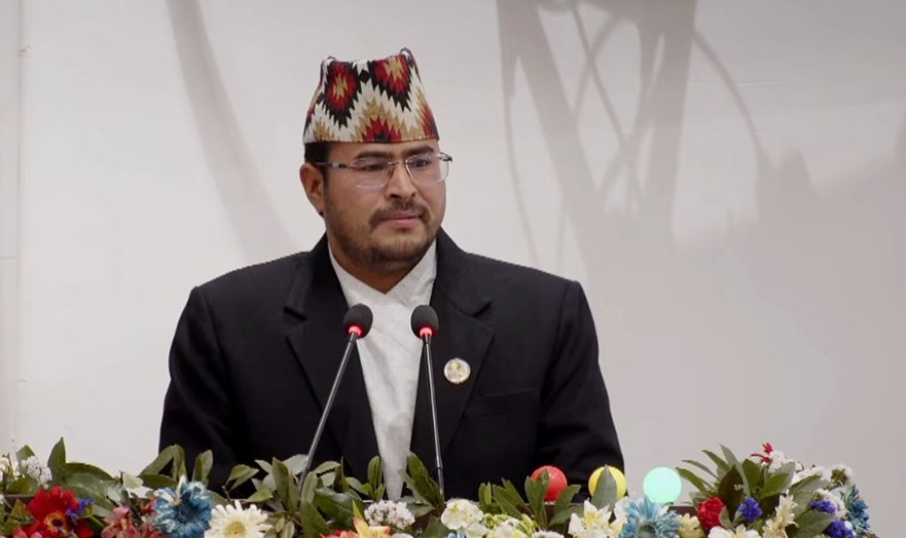 बोलीको कुनै भर नहुँदो रहेछ : ज्ञानेन्द्र शाही