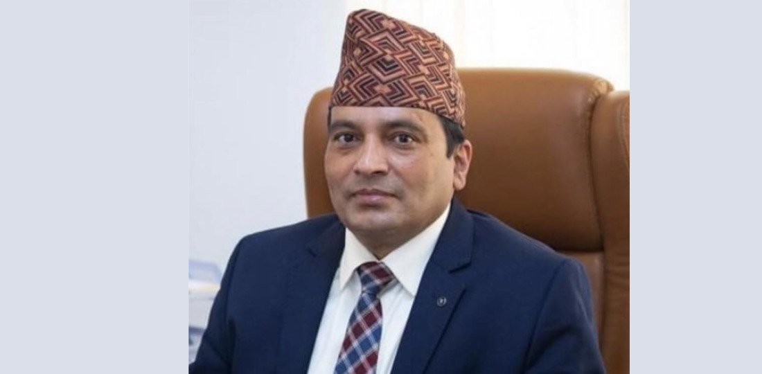 भट्टले छोडे आयल निगम